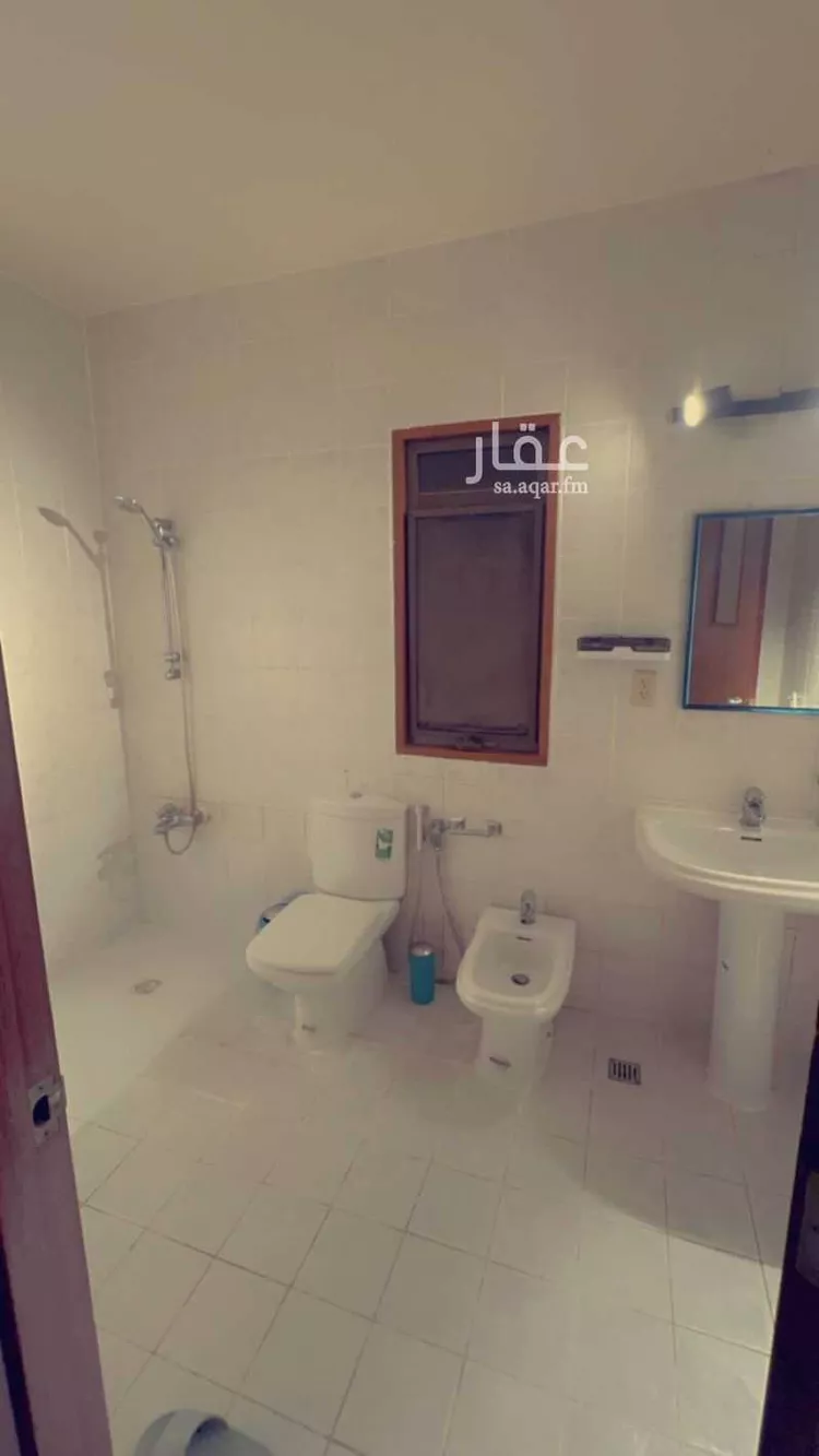 شقة للإيجار في شارع الشريف حمود, حي المجد, مدينة ينبع, منطقة المدينة المنورة صورة 2
