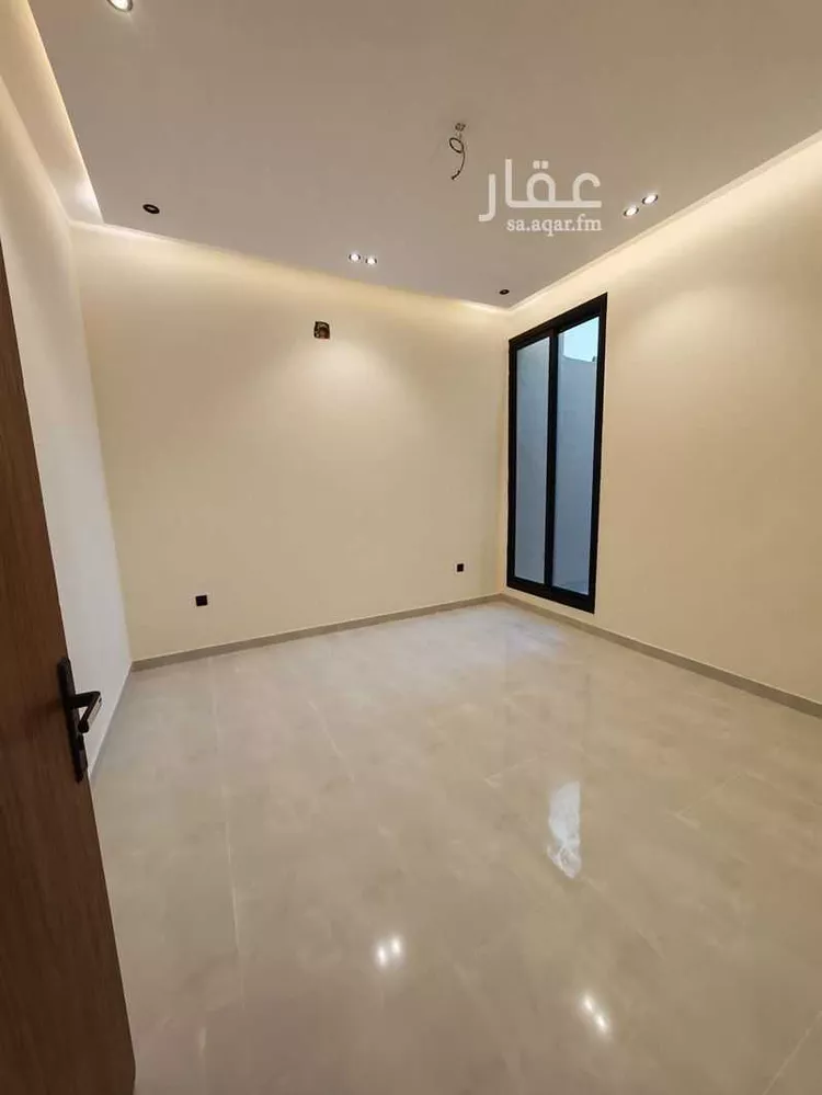 دور للبيع في شارع الزبير بن موسي, حي طويق, مدينة الرياض, منطقة الرياض صورة 4