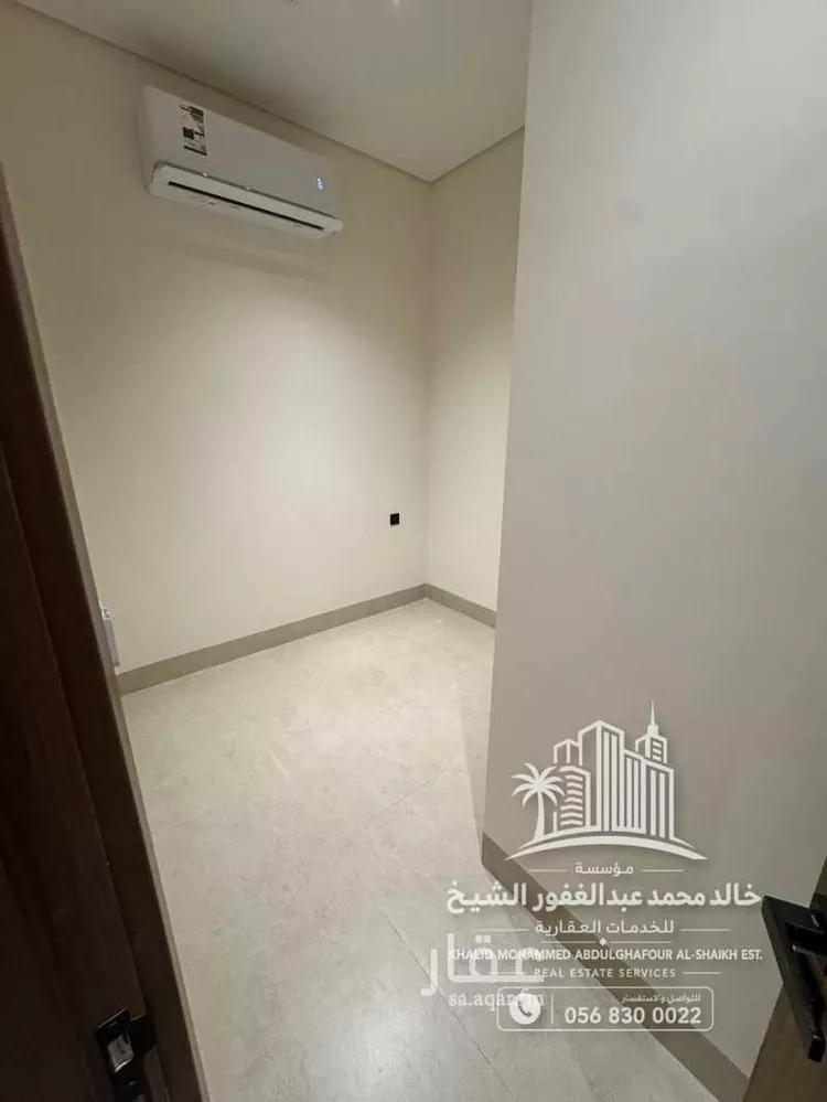 شقة للإيجار في شارع الالمعي, حي البندرية, مدينة الخبر, المنطقة الشرقية 6