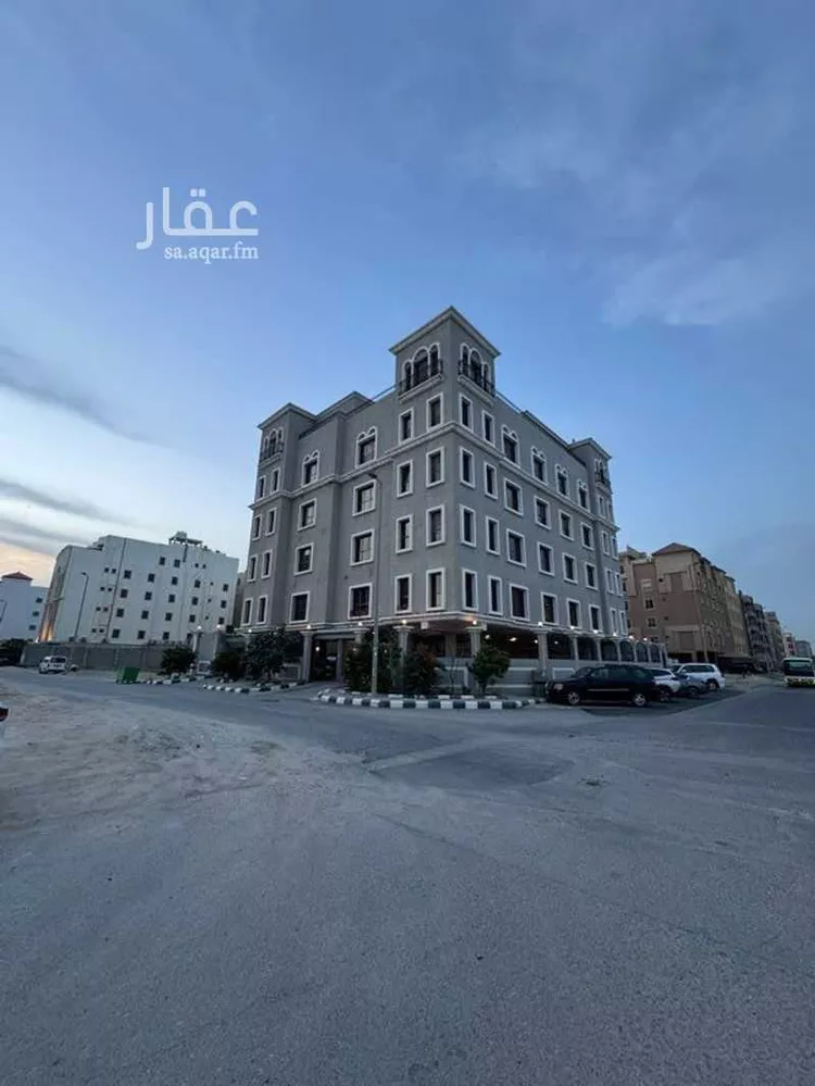 شقة للبيع في شارع القرية العليا, حي الحمراء, مدينة الخبر, المنطقة الشرقية