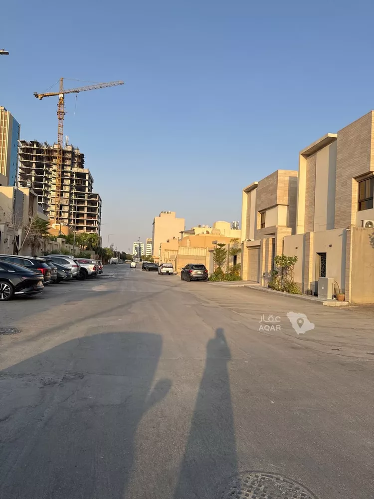 أرض للبيع في شارع الغنامية, حي الملقا, مدينة الرياض, منطقة الرياض 3