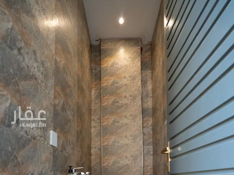 فيلا للبيع في شارع يحيى الأنطاكي, حي المهدية, مدينة الرياض, منطقة الرياض صورة 4
