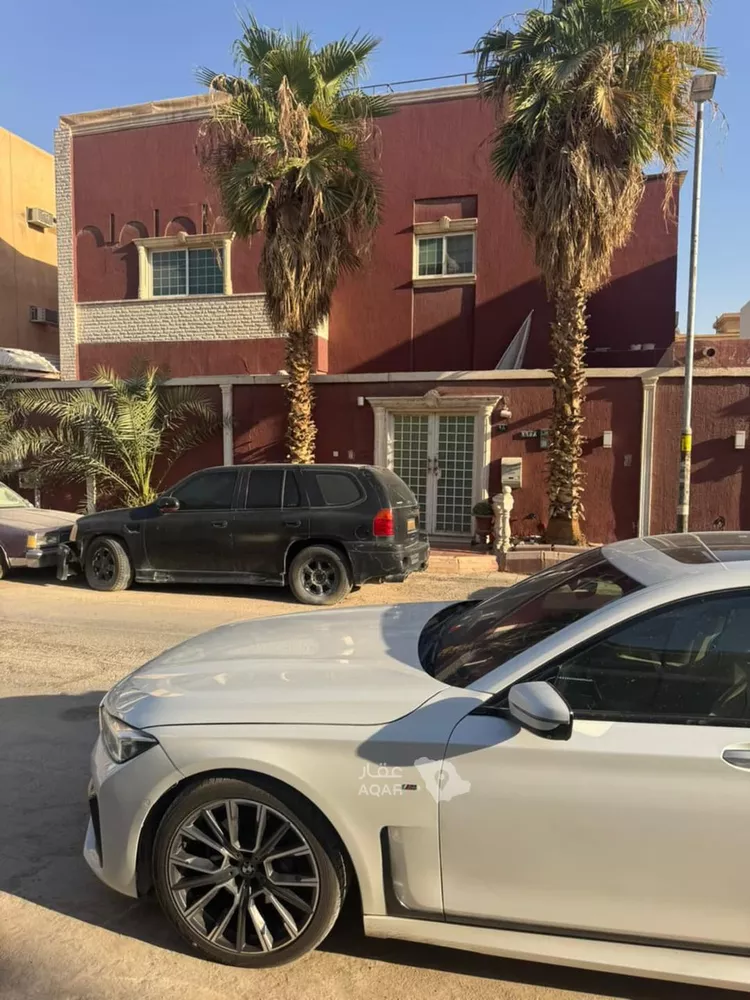 فيلا للبيع في شارع الرشيد التاجر, حي العليا, مدينة الرياض, منطقة الرياض