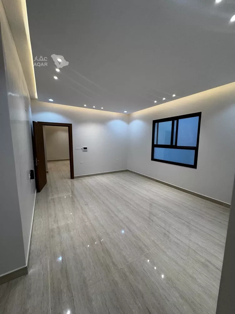 دور للبيع في شارع ابن أبي حاتم, حي بدر, مدينة الرياض, منطقة الرياض صورة 3