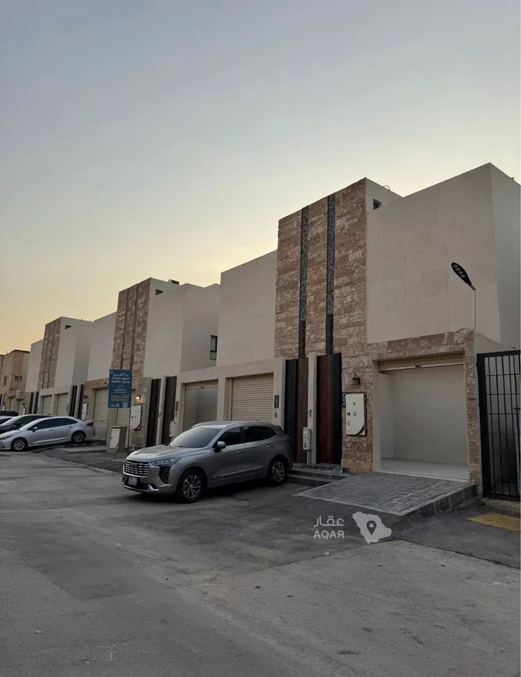 دور للبيع في شارع ابن أبي حاتم, حي بدر, مدينة الرياض, منطقة الرياض