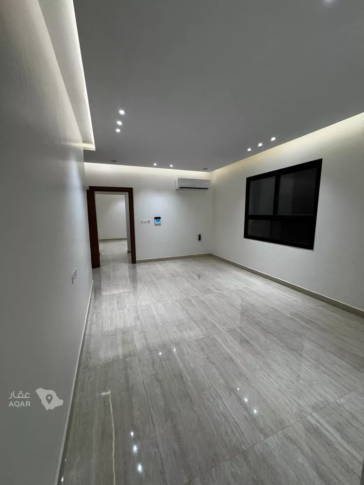 دور للبيع في شارع محمود الساعاتي, حي بدر, مدينة الرياض, منطقة الرياض صورة 4