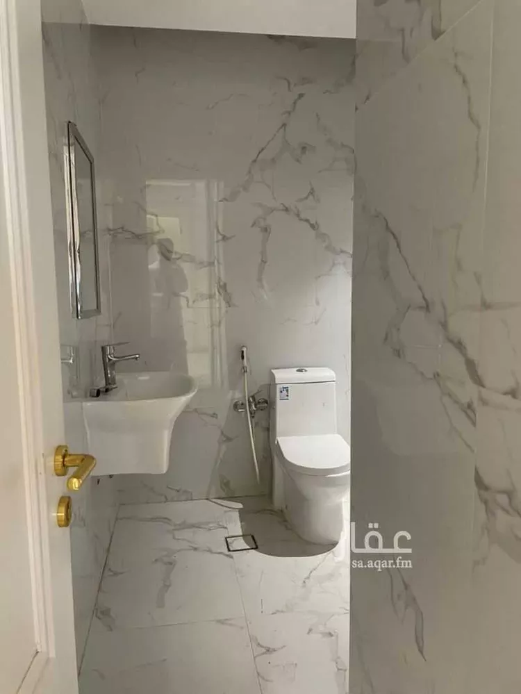 شقة للبيع في شارع الشيخ عبدالله بن جبرين, حي القيروان, مدينة الرياض, منطقة الرياض