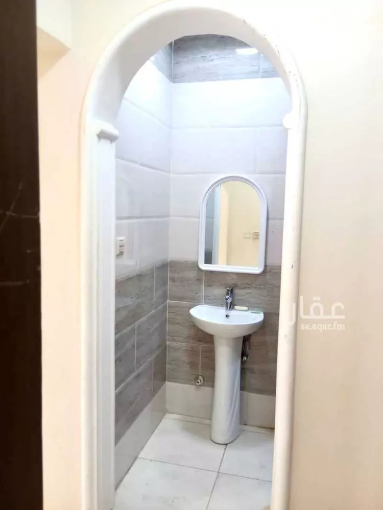 شقة للإيجار في شارع فضيلة الشيخ كمال الدين أفندي, حي مريخ, مدينة جدة, منطقة مكة المكرمة 8