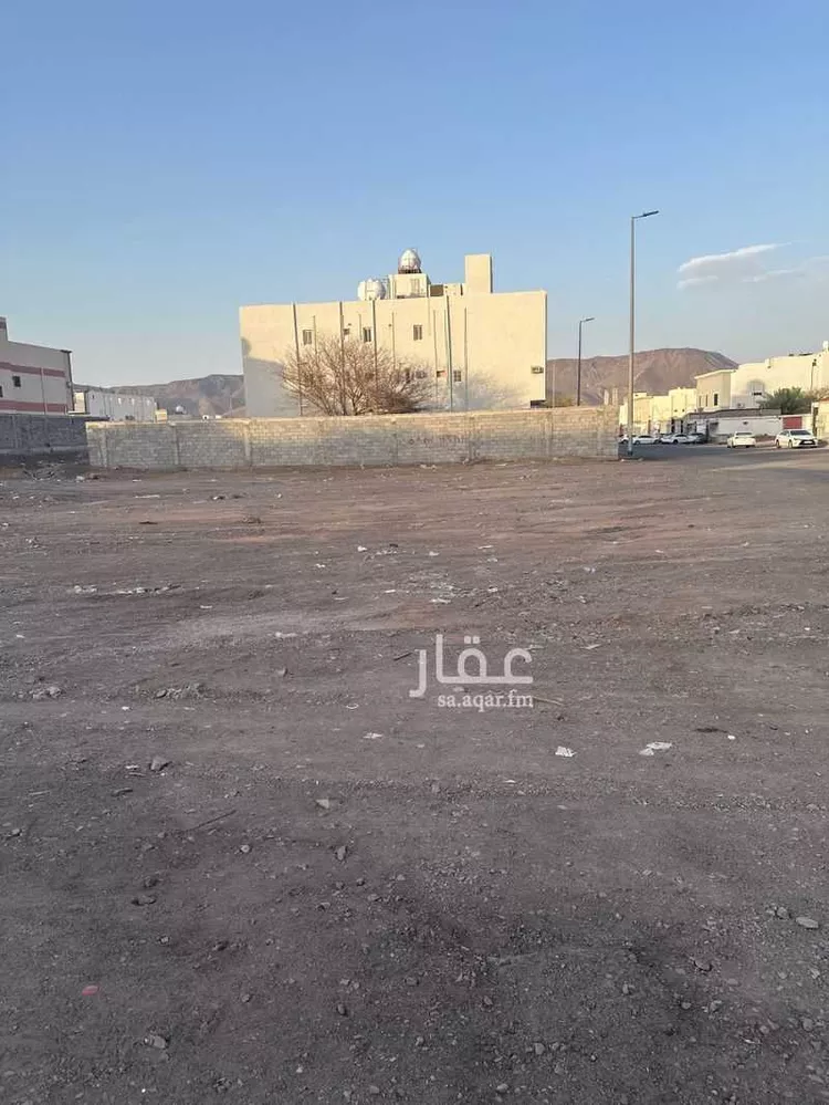 أرض للبيع في شارع عمر ابن علي ابن الخضر, حي أبوكبير, مدينة المدينة المنورة, منطقة المدينة المنورة