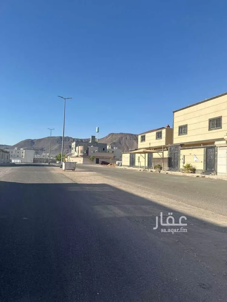 أرض للبيع في شارع محمد بن الفضل, حي السكب, مدينة المدينة المنورة, منطقة المدينة المنورة 9