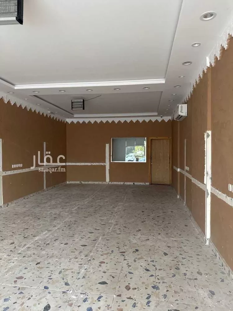 Shop for Rent in Medina Ad Difa صورة 3