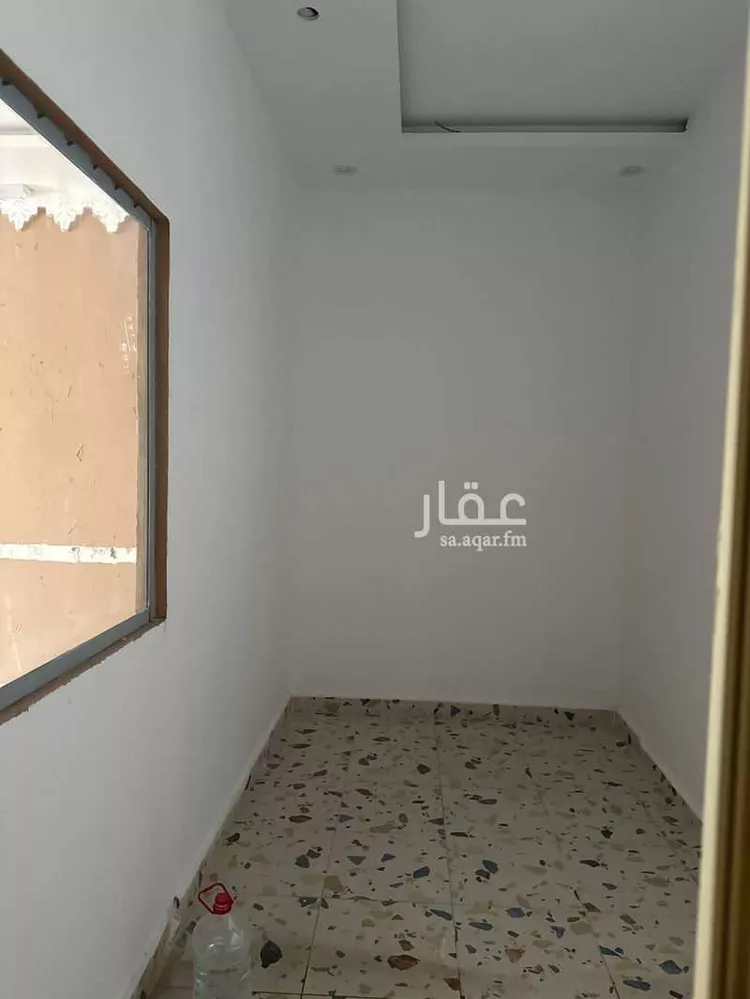 Shop for Rent in Medina Ad Difa صورة 5