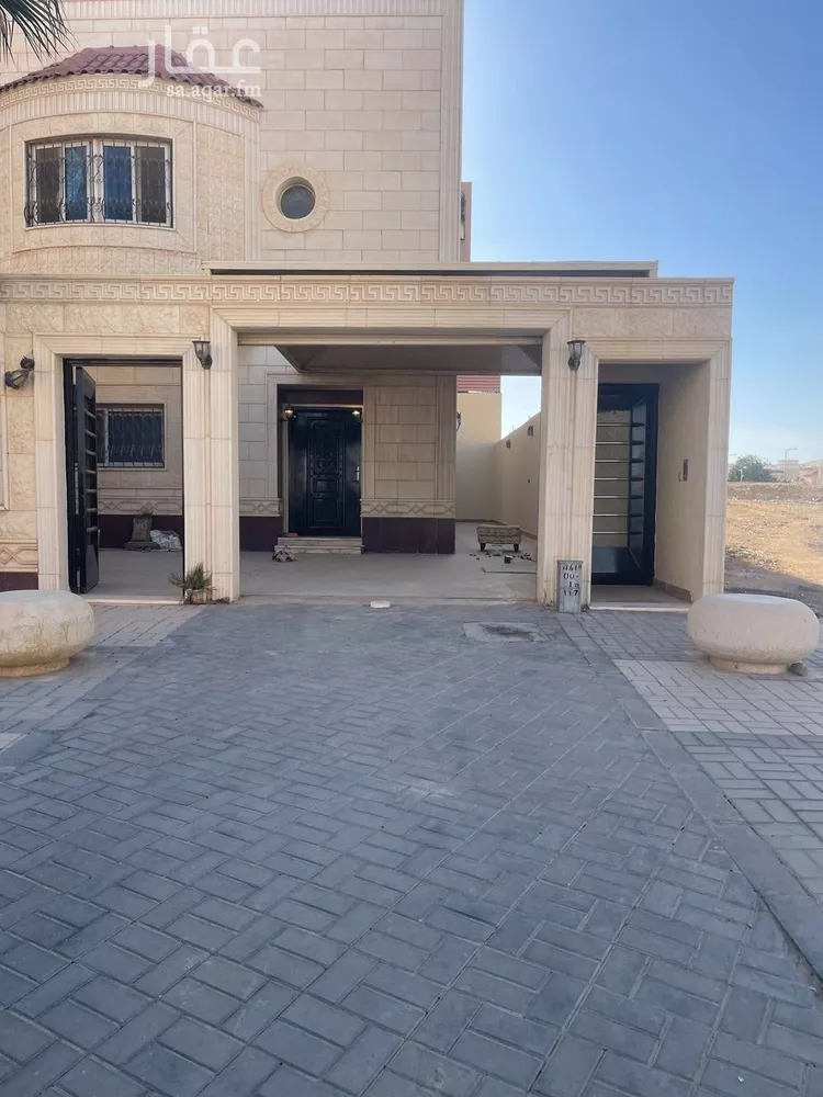 فيلا للإيجار في شارع وادي الصمان, حي حطين, مدينة الرياض, منطقة الرياض 8