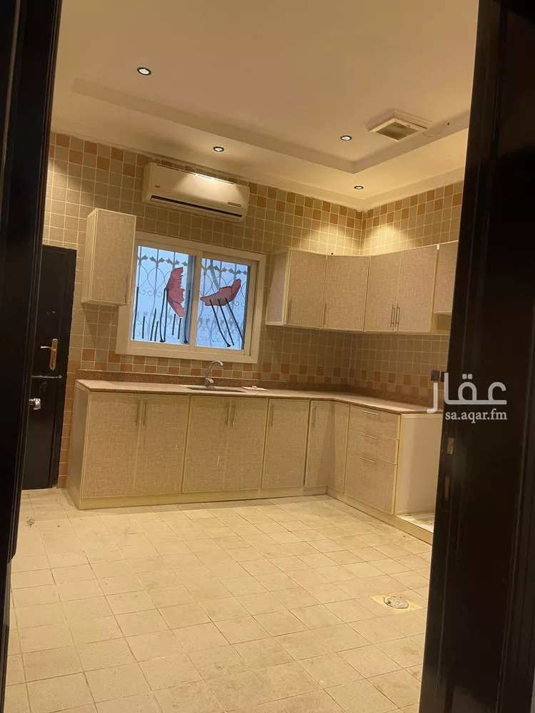 فيلا للإيجار في شارع وادي الصمان, حي حطين, مدينة الرياض, منطقة الرياض صورة 2