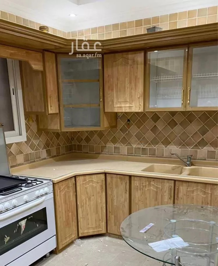 فيلا للإيجار في شارع أحمد بن أبي الحسن, حي مغرزات, مدينة الرياض, منطقة الرياض صورة 2