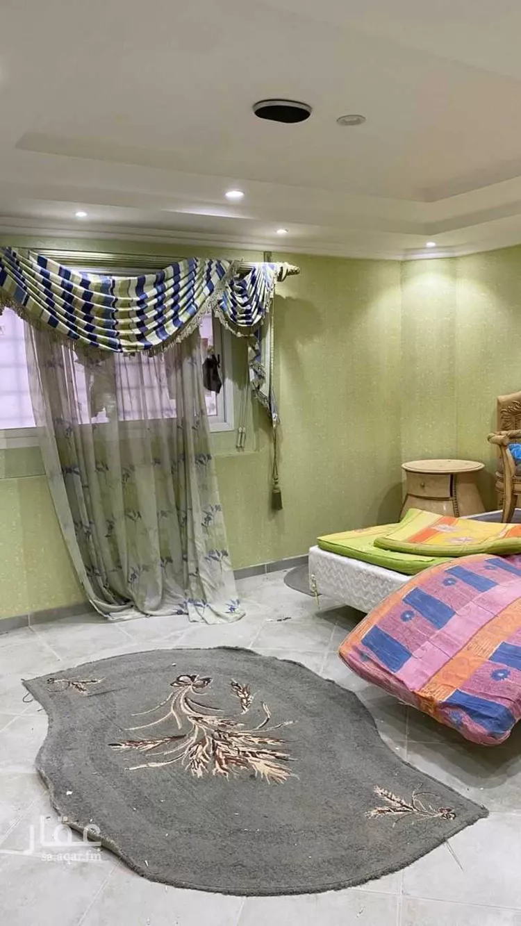 فيلا للإيجار في شارع أحمد بن أبي الحسن, حي مغرزات, مدينة الرياض, منطقة الرياض صورة 3