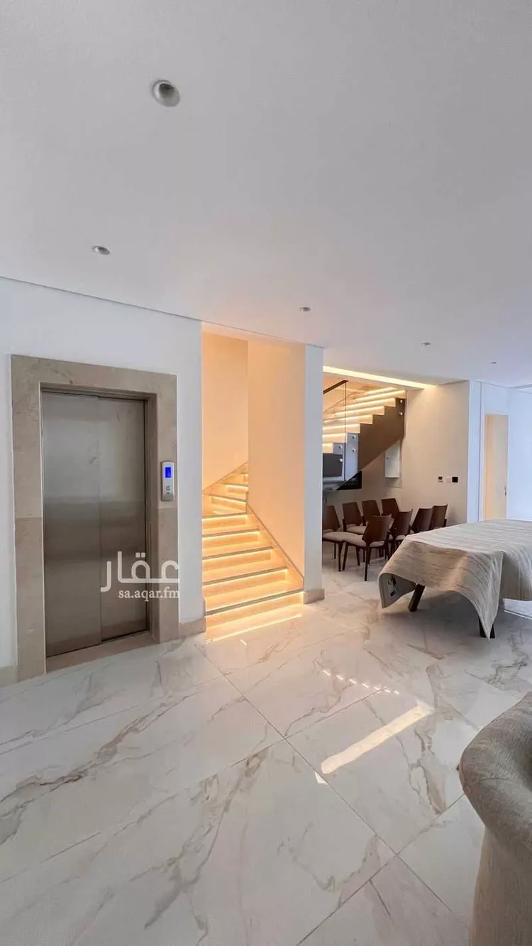 فيلا للإيجار في شارع رقم 53, حي الياسمين, مدينة الرياض, منطقة الرياض صورة 3