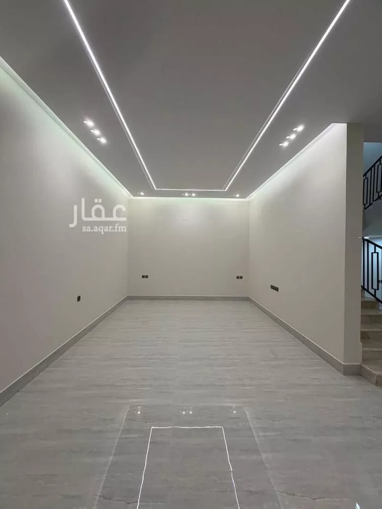 فيلا للبيع في شارع عبدالله المطرودي, حي الأمير سلطان بن عبدالعزيز, مدينة المجمعة, منطقة الرياض 6