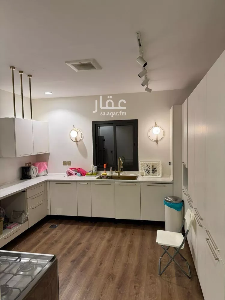 فيلا للإيجار في شارع إبراهيم الوزان, حي مطار الملك خالد الدولي, مدينة الرياض, منطقة الرياض صورة 2