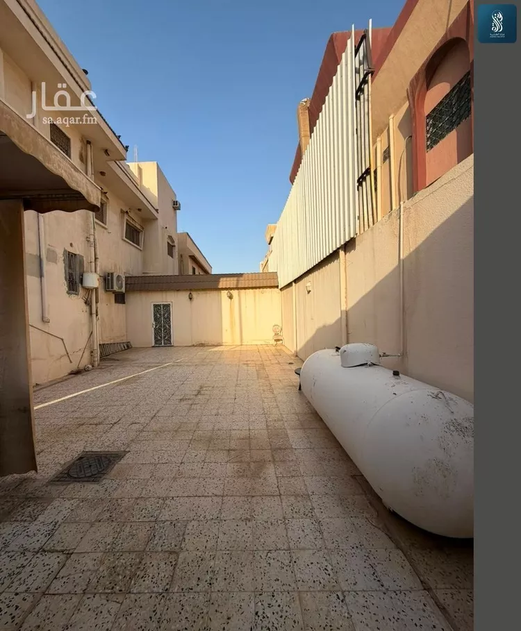 فيلا للبيع في شارع الياسمين, حي الخالدية, مدينة الرياض, منطقة الرياض صورة 4