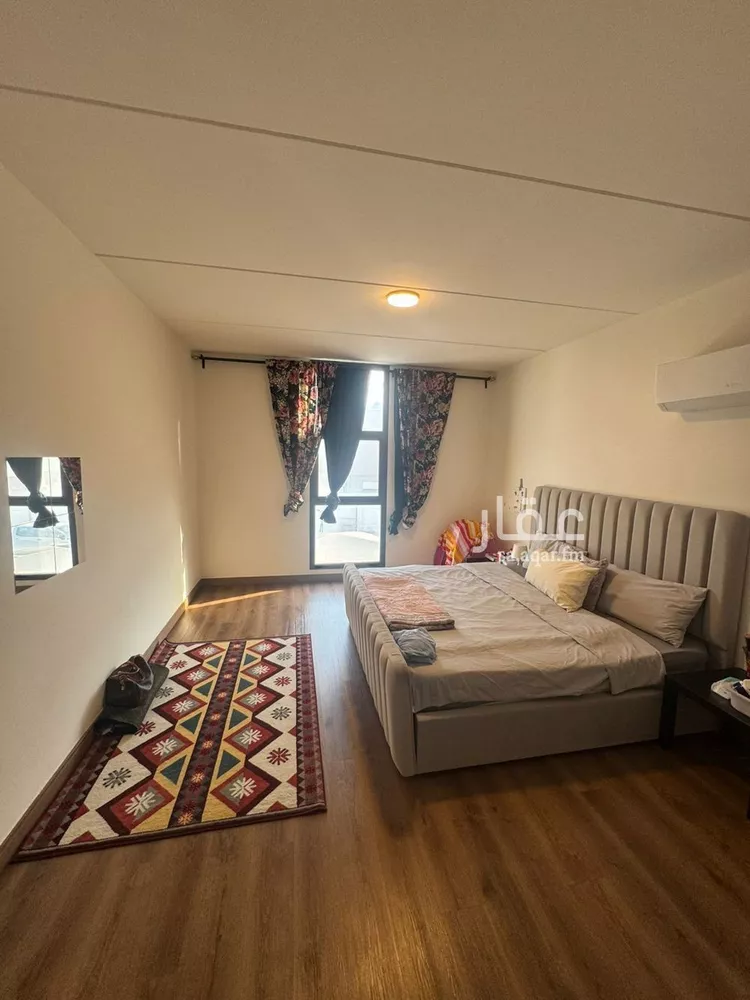 فيلا للإيجار في شارع إبراهيم الوزان, حي مطار الملك خالد الدولي, مدينة الرياض, منطقة الرياض صورة 5