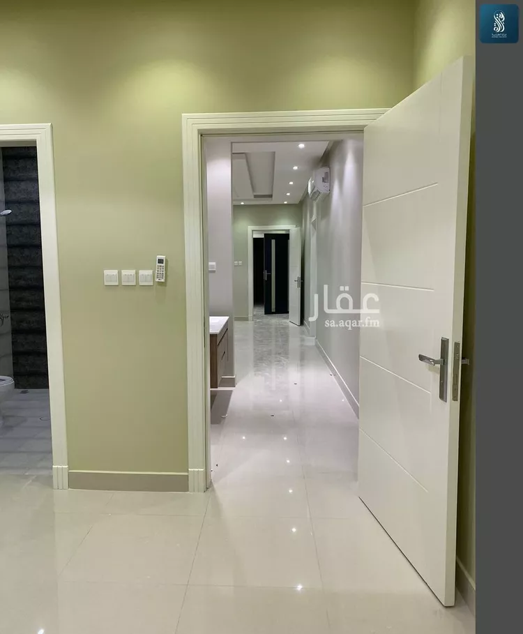 Floor for Rent in Riyadh Al Yasmin 5