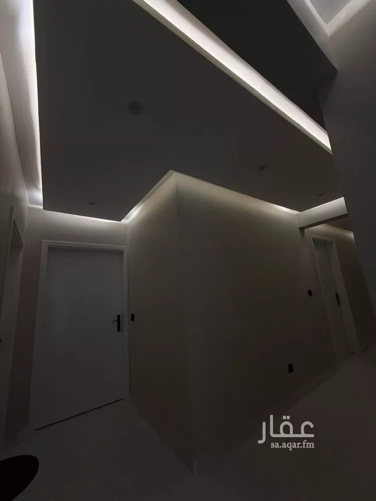 عمارة للبيع في شارع طريق المدينة المنورة, حي العوالي, مدينة الرياض, منطقة الرياض صورة 5