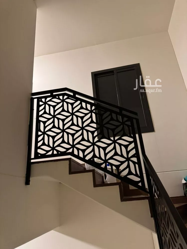 فيلا للإيجار في شارع إبراهيم الوزان, حي مطار الملك خالد الدولي, مدينة الرياض, منطقة الرياض صورة 3