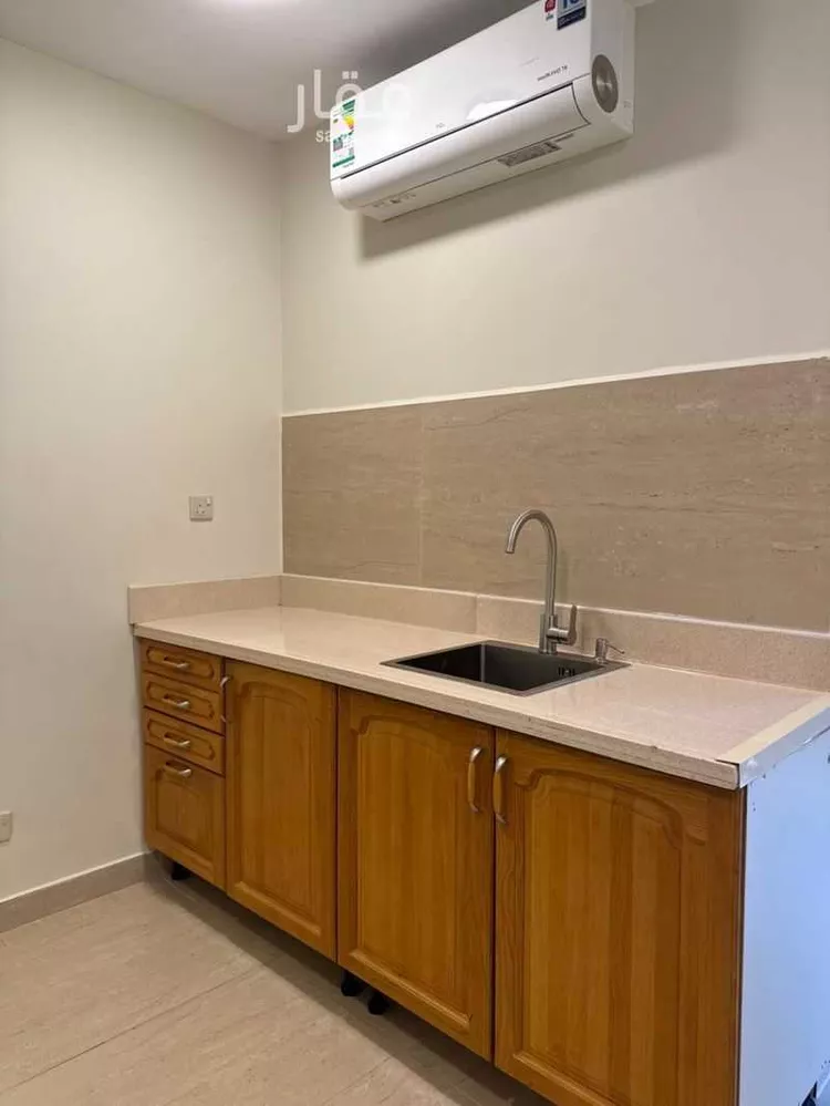 غرفة للإيجار في شارع الفرسان, حي الحمراء, مدينة الرياض, منطقة الرياض صورة 5