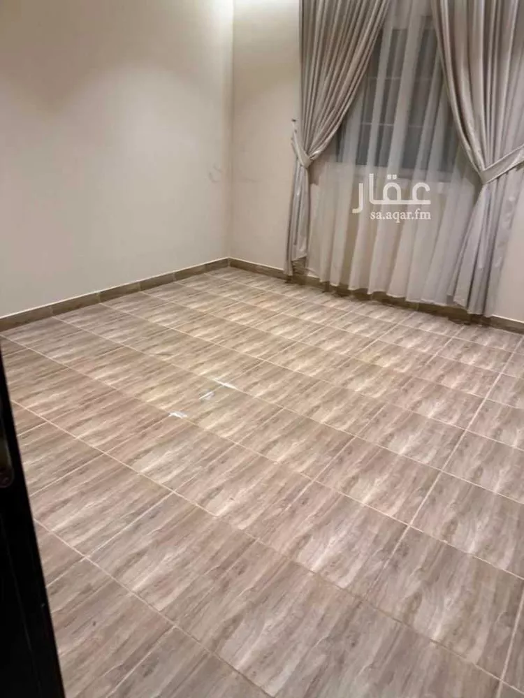 فيلا للإيجار في شارع شمس الدين الشافعي, حي مطار الملك خالد الدولي, مدينة الرياض, منطقة الرياض