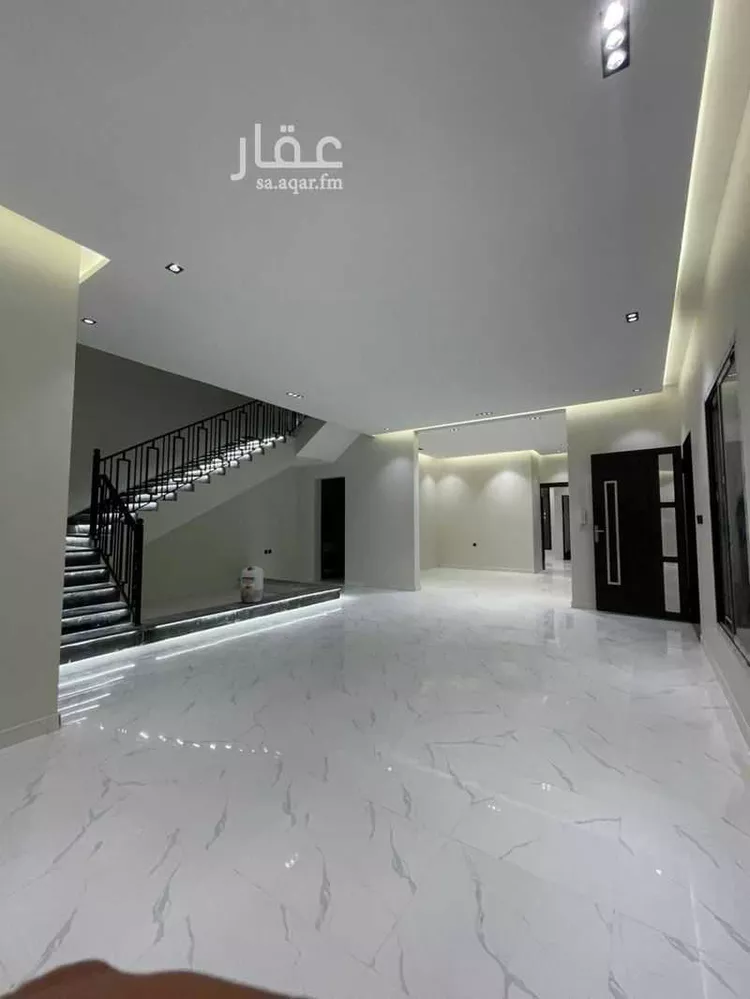 Villa for Sale in Al Muzahimiyah Al GhatGhat صورة 3