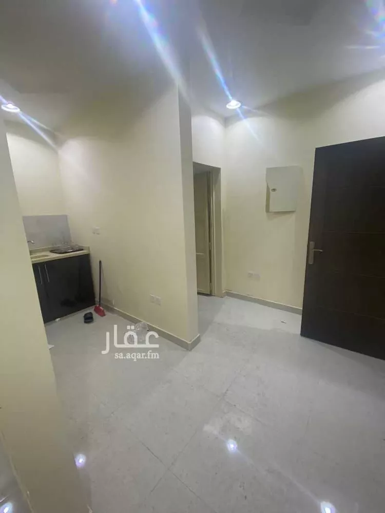 مكتب تجاري للإيجار في شارع نجران, حي ظهرة لبن, مدينة الرياض, منطقة الرياض صورة 5