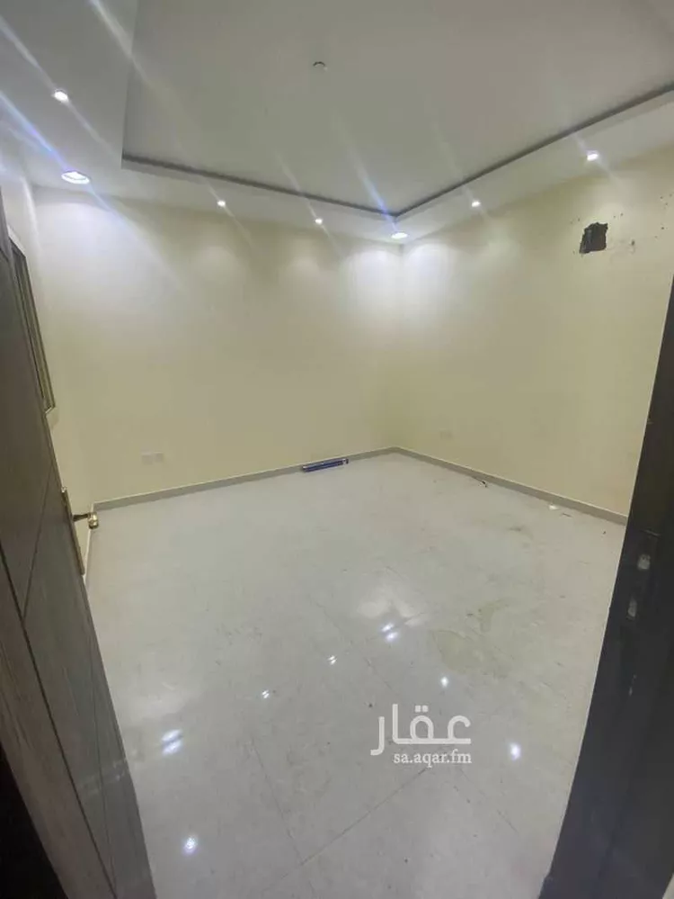 مكتب تجاري للإيجار في شارع نجران, حي ظهرة لبن, مدينة الرياض, منطقة الرياض صورة 3