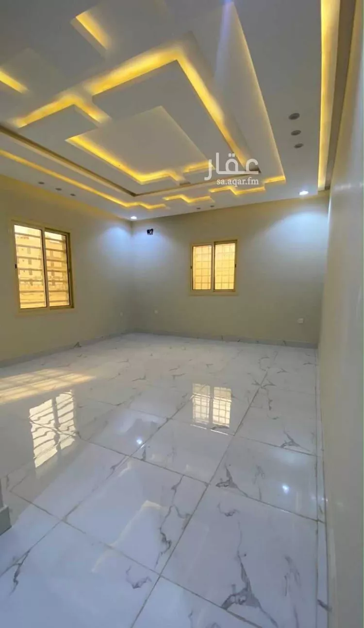 دور للبيع في شارع المحمدية 2 21, حي المحمدية 2, مدينة جازان, منطقة جازان صورة 4