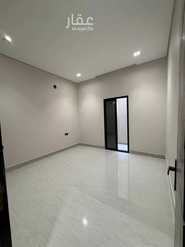 فيلا للبيع في شارع رقم 132, حي الجنادرية, مدينة الرياض, منطقة الرياض