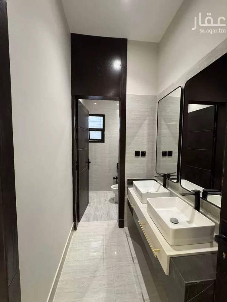 دور للبيع في شارع رقم 132, حي الجنادرية, مدينة الرياض, منطقة الرياض صورة 4