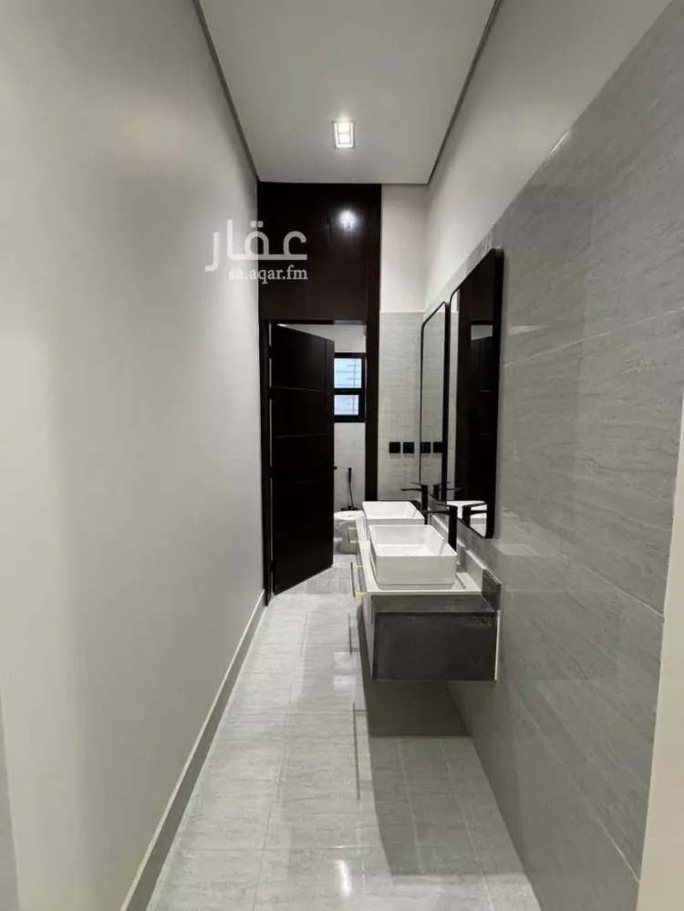 دور للبيع في شارع رقم 132, حي الجنادرية, مدينة الرياض, منطقة الرياض