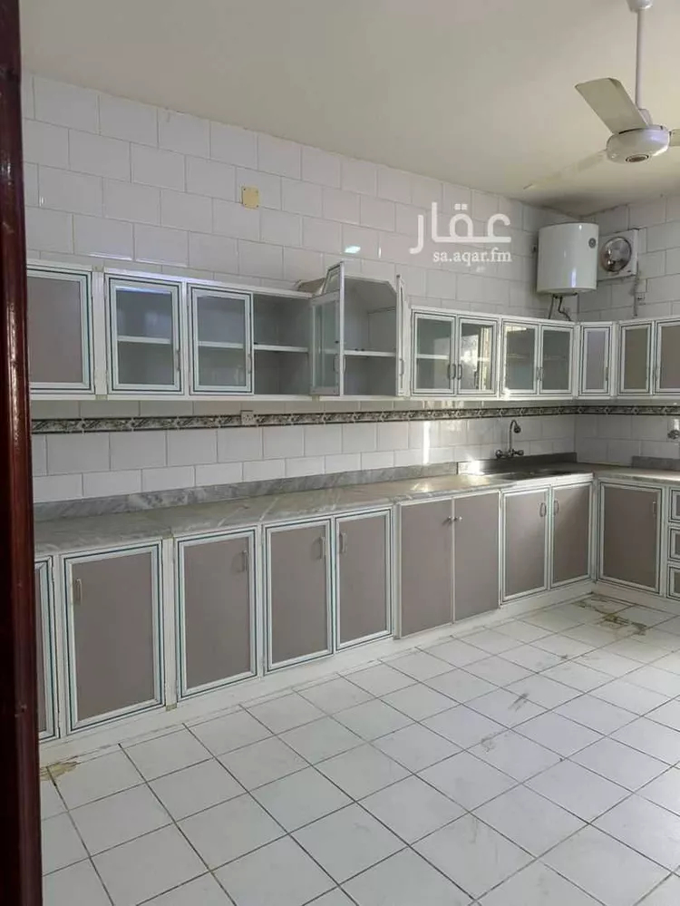 دور للإيجار في شارع زايد بن سلطان ال نهيان ، حي النسيم ، خميس مشيط ، خميس مشيط