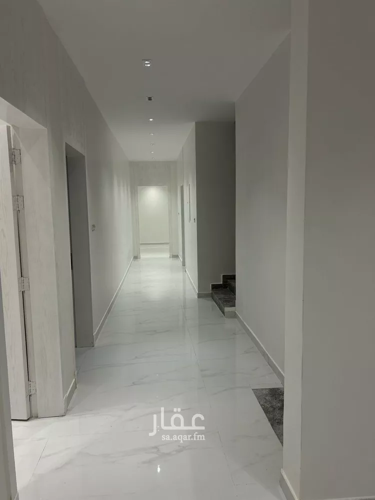 فيلا للبيع في شارع إبرهيم بن أحمد البرهان, حي المهدية, مدينة الرياض, منطقة الرياض صورة 5