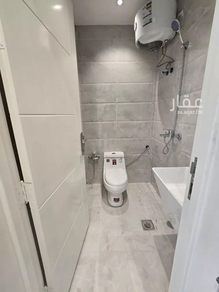 شقة للإيجار في شارع إبراهيم بن نغيمش, حي العقيق, مدينة الرياض, منطقة الرياض صورة 3