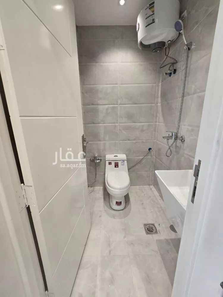 شقة للإيجار في شارع قناة السويس, حي العقيق, مدينة الرياض, منطقة الرياض صورة 2