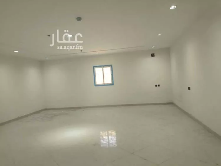 Commercial Office for Rent in Riyadh Al Manakh