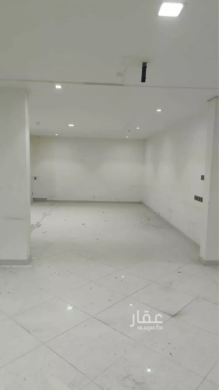 مكتب تجاري للإيجار في شارع الخرج, حي المناخ, مدينة الرياض, منطقة الرياض صورة 4