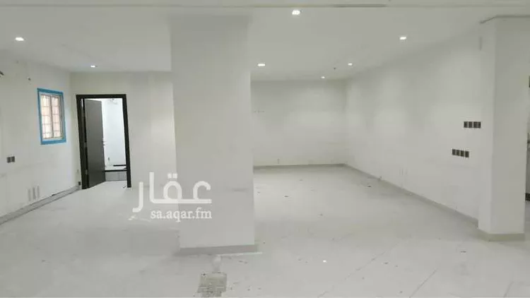 مكتب تجاري للإيجار في شارع الخرج, حي المناخ, مدينة الرياض, منطقة الرياض صورة 3