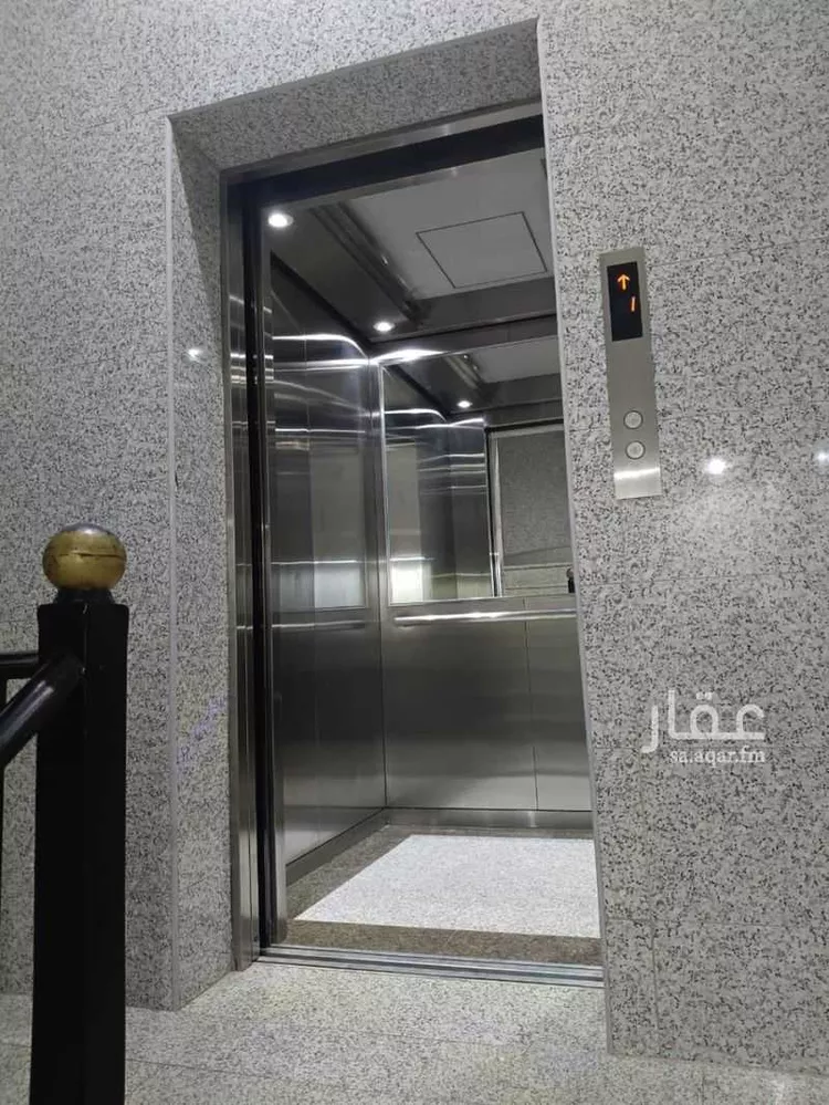 عمارة للإيجار في شارع الخرج, حي المناخ, مدينة الرياض, منطقة الرياض صورة 2