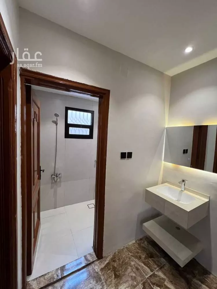 دور للإيجار في شارع سليمان بن ماجد, حي العريجاء الأوسط, مدينة الرياض, منطقة الرياض