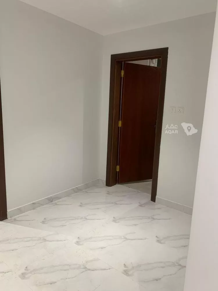 شقة للإيجار في شارع أبي شجاع اللوزي, حي السويدي الغربي, مدينة الرياض, منطقة الرياض 18