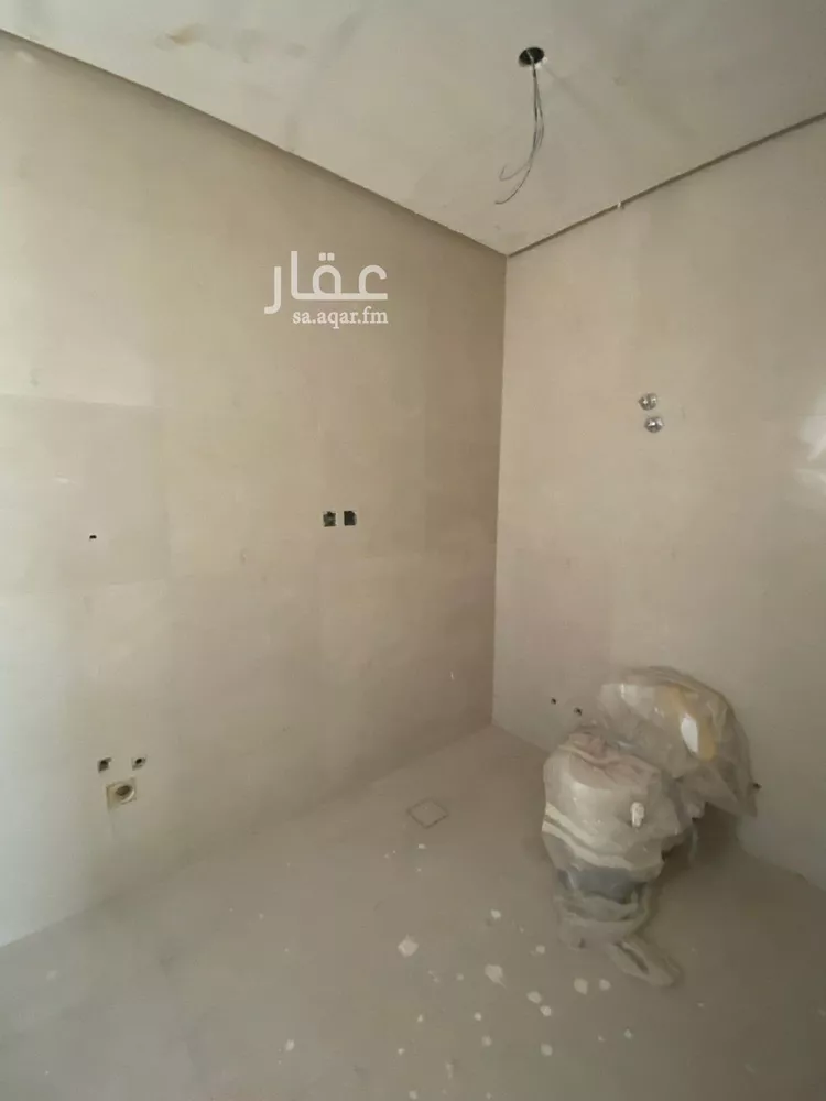 فيلا للبيع في شارع ابو عاصم الجهني, حي قرطبة, مدينة الخبر, المنطقة الشرقية 7