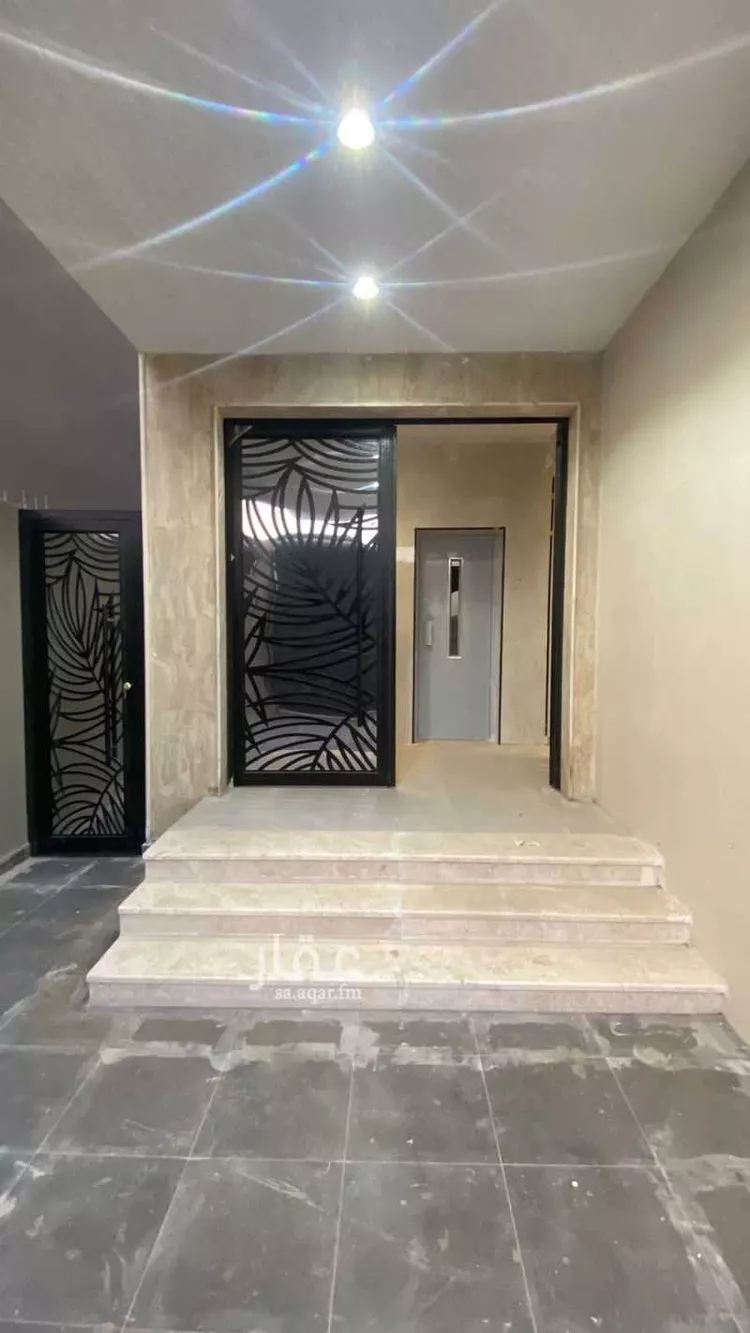 فيلا للبيع في شارع جاريه بن قعيس الطائي, حي البحيرات, مدينة مكة المكرمة, منطقة مكة المكرمة صورة 3