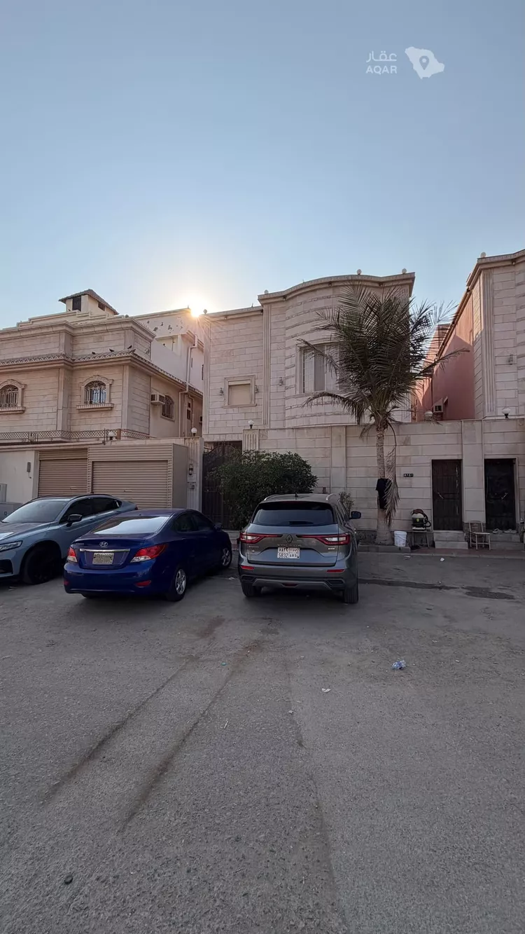 فيلا للبيع في شارع إبن الزاهدة, حي طيبة, مدينة جدة, منطقة مكة المكرمة 3